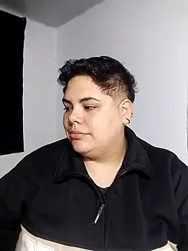 Hailey Curvy online show from 7, 2, 2026