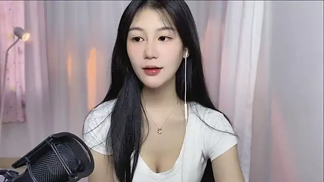 IUIU2025 online show from 22, 9, 2025