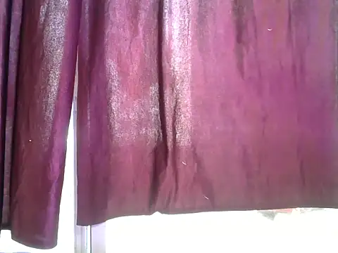 Snapshot of CuteMahii chatting on 11, 9, 2025 CuteMahii online show from 11, 9, 2025