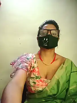 Snapshot of Mohini_Josh069 chatting on 5, 7, 2026 Mohini Josh069 online show from 5, 7, 2026