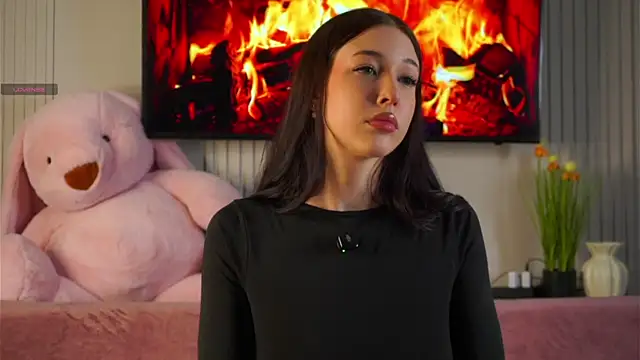 EviaRabasca online show from 5, 4, 2026