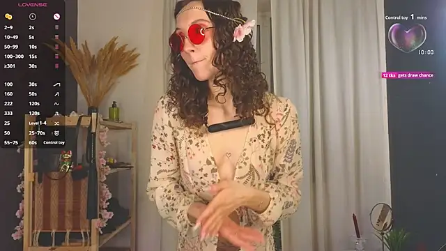 laracroftmansion online show from 1, 12, 2025