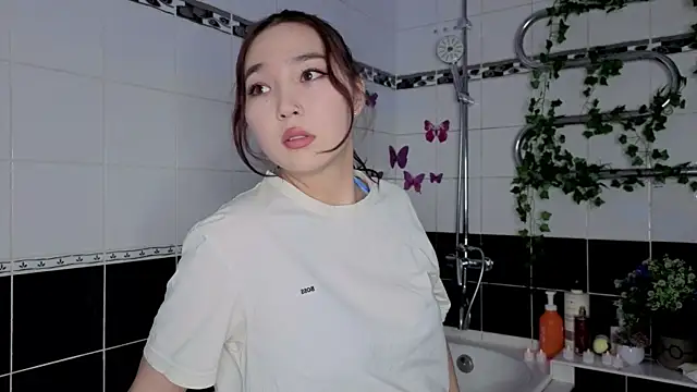 ColettaMejias online show from 6, 2, 2026