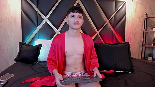 LiamMuller online show from 8, 10, 2025