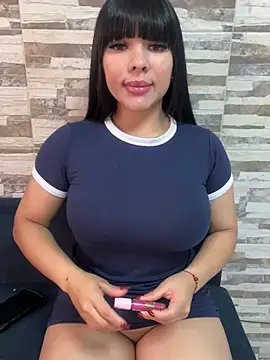 BrendaCrean online show from 6, 3, 2025