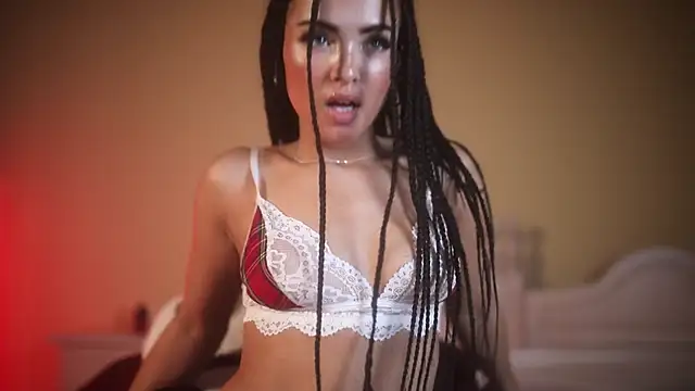 suzysuza online show from 2, 11, 2025