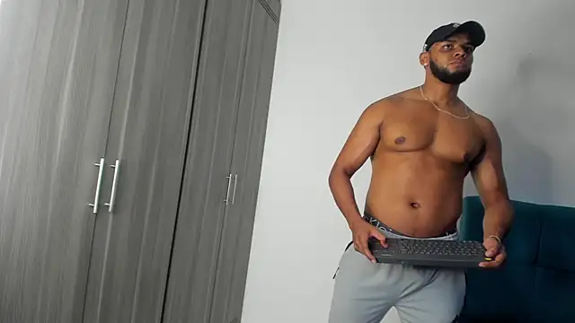 miky xxx online show from 9, 10, 2025