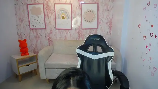 Kylie ch1 online show from 25, 10, 2025