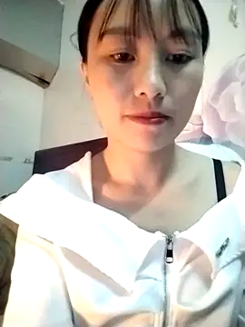   Sasulq   online show from 19, 9, 2025