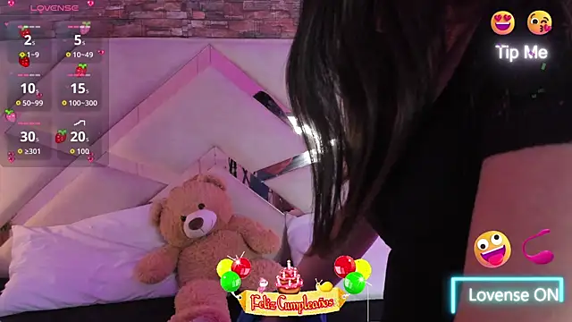 Snapshot of Valery_Brand chatting on 28, 10, 2025 Valery Brand online show from 28, 10, 2025