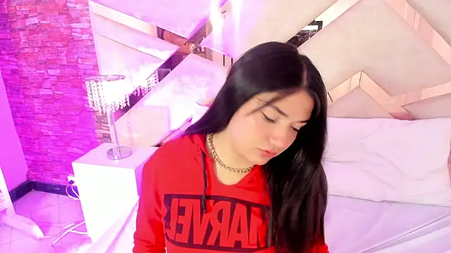 Snapshot of Valery_Brand chatting on 22, 10, 2025 Valery Brand online show from 22, 10, 2025