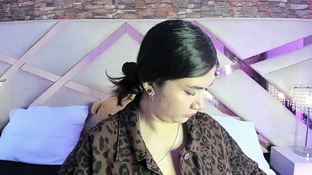 Snapshot of Valery_Brand chatting on 15, 10, 2025 Valery Brand online show from 15, 10, 2025