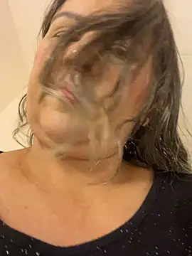 Snapshot of Lucy_Milf_474 chatting on 25, 5, 2026 Lucy Milf 474 online show from 25, 5, 2026