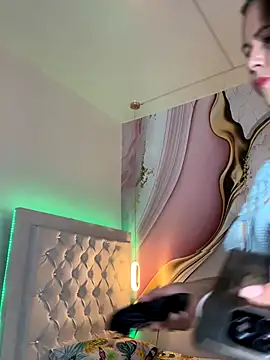 Lucy Milf 474 online show from 15, 10, 2025