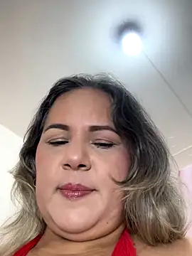 Lucy Milf 474 online show from 18, 11, 2025