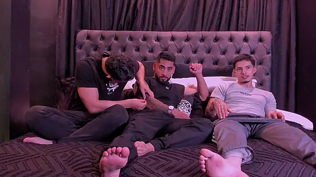 mike friends online show from 3, 3, 2026