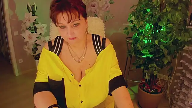 rebekkacharm online show from 3, 10, 2025