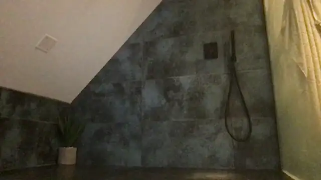 AmyStone   online show from 28, 11, 2025