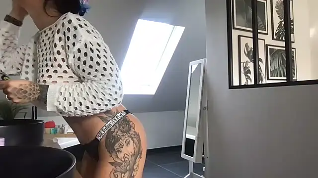 AmyStone   online show from 23, 2, 2026