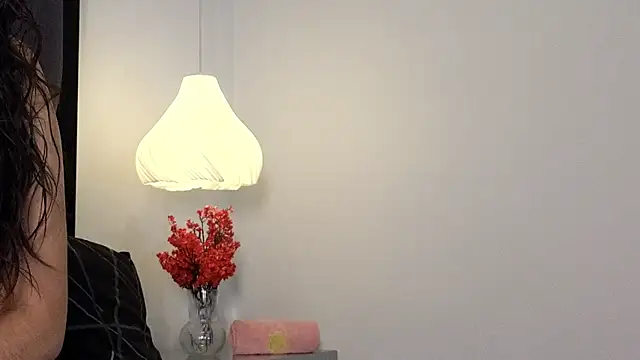 Calipso Parisi online show from 24, 11, 2025