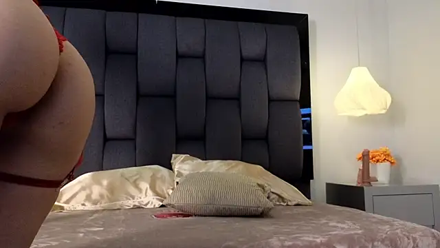 Calipso Parisi online show from 10, 11, 2025