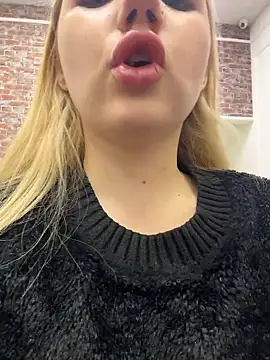 Sky Cutie online show from 12, 1, 2026