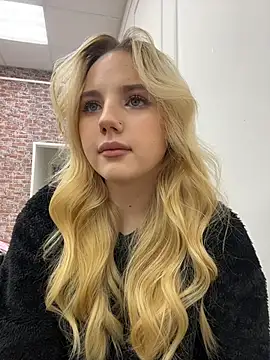 Sky Cutie online show from 8, 1, 2026