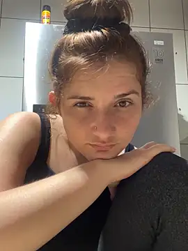 Bininhas2 online show from 17, 10, 2025