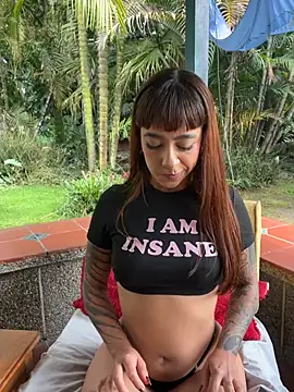 AliceMrtnz online show from 15, 7, 2026