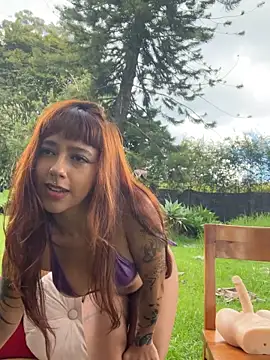 AliceMrtnz online show from 20, 4, 2026