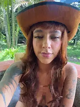 AliceMrtnz online show from 11, 4, 2026