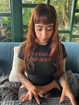 AliceMrtnz online show from 22, 6, 2026