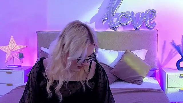 Jules night online show from 3, 5, 2026