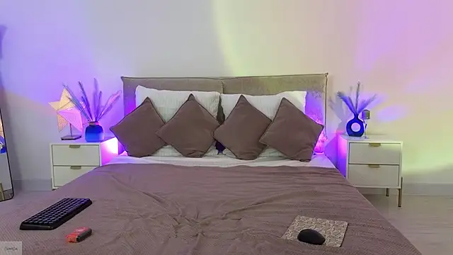 Jules night online show from 17, 11, 2025