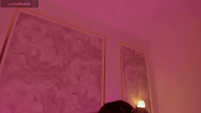 doll eyees  online show from 18, 10, 2025