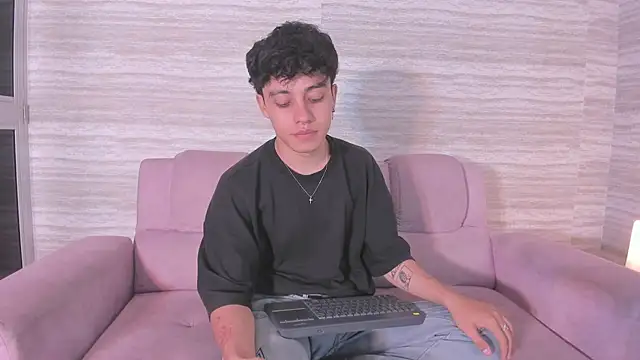 Dani rivass online show from 2, 2, 2026