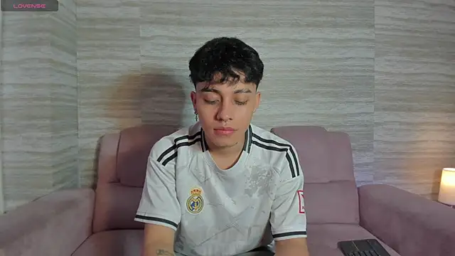 Dani rivass online show from 14, 12, 2025