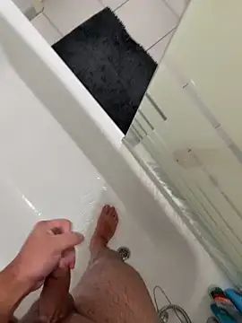 julienCr7 online show from 5, 2, 2026