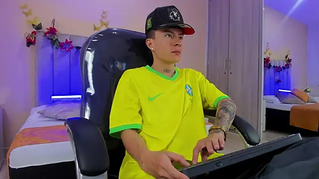 Nascary Fox online show from 22, 12, 2025