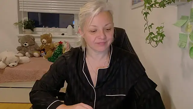 Linsy Kim online show from 19, 1, 2026