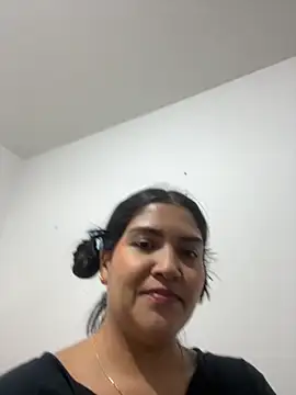 Snapshot of Lustunionn chatting on 22, 10, 2025 Lustunionn online show from 22, 10, 2025