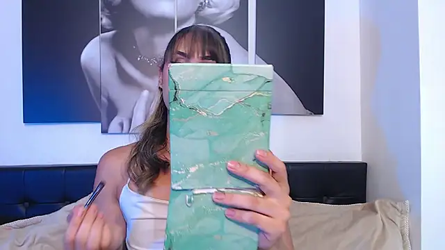 NicoletBlossom online show from 26, 2, 2026