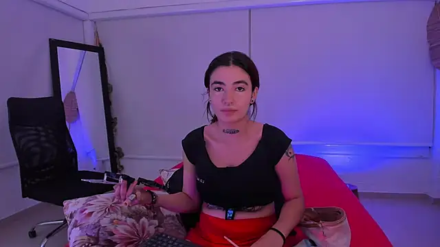 atenea storm online show from 6, 10, 2025