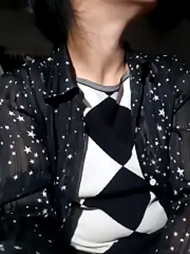 misa 00 online show from 17, 4, 2026