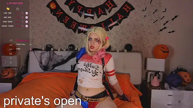 Snapshot of Brittney_Shaw chatting on 31, 10, 2025 Brittney Shaw online show from 31, 10, 2025