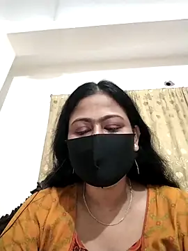 Snapshot of Neha-37 chatting on 7, 10, 2025 Neha-37 online show from 7, 10, 2025