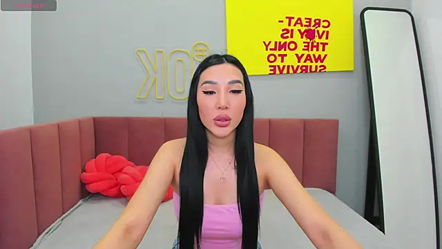 Jennifer Munoz online show from 9, 11, 2025