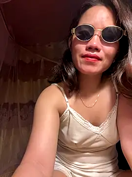 Han Han20 online show from 17, 9, 2025
