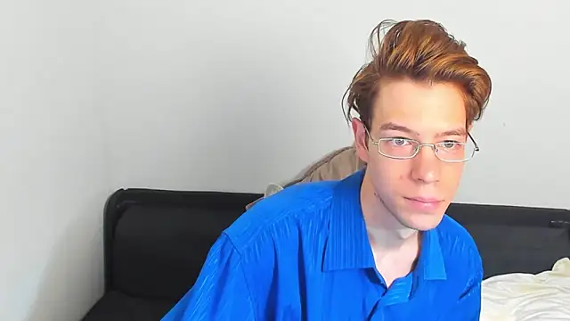 Snapshot of JasperWilson chatting on 27, 9, 2025 JasperWilson online show from 27, 9, 2025