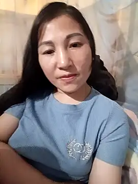 YAYAA-502 online show from 4, 4, 2026